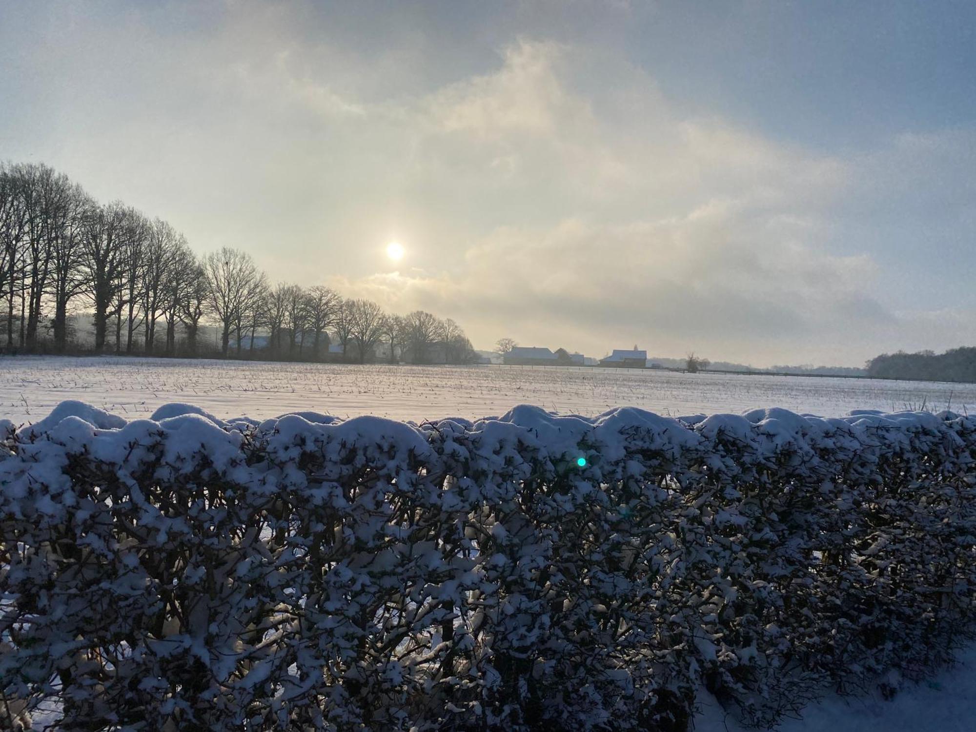 Appartementen De Zegelskoel Heijenrath Luaran gambar
